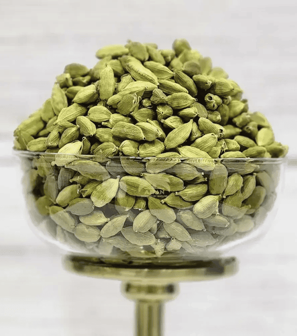 Manufacturer, Exporter, Importer, Supplier, Wholesaler, Retailer, Trader of Cardamom Seeds in New Delhi, Delhi, India.