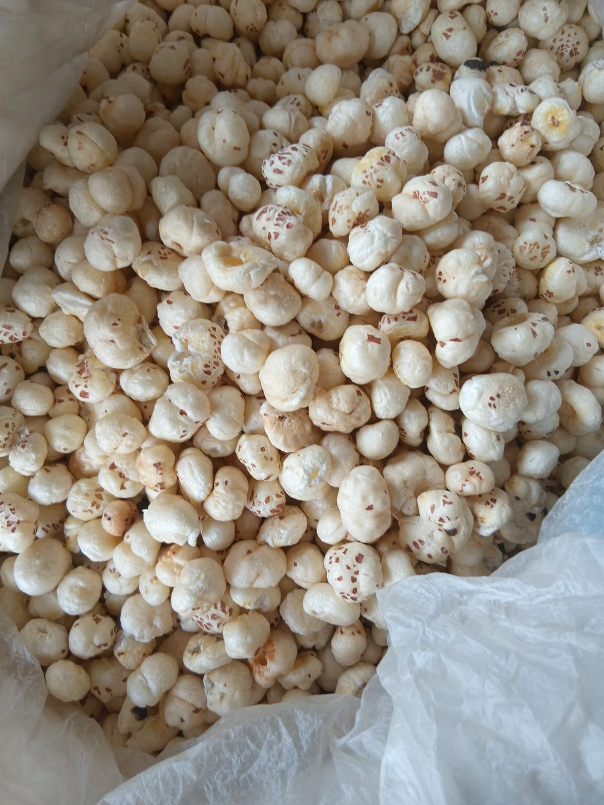 Raw Makhana (Fox Nut)